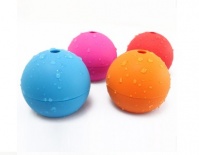 硅胶冰球跟一般塑胶冰格有什么区别？