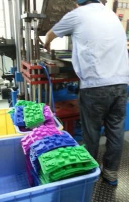 【硅胶冰格介绍】有哪些特点?汉川实业创意设计