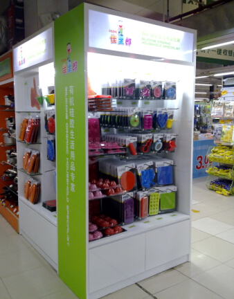 美国奥玛公司来汉川洽谈硅胶冰格代理,直接在美国建立物流仓库