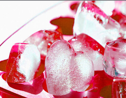 武汉希尔顿酒店委托汉川的硅胶制冰格定制,选择跟美国希尔顿酒店不同风格!