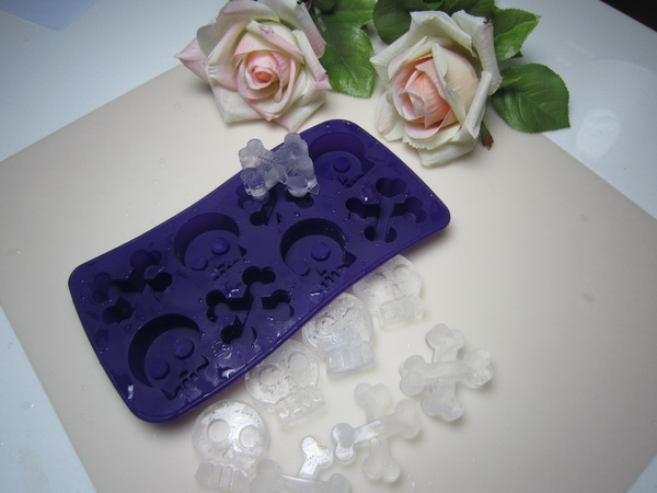 【定制硅胶冰格】要注意什么?汉川实业专业解答