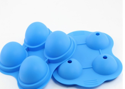 来自英国的客户重视硅胶冰格厂家汉川的设计能力,外形和品质是关键!