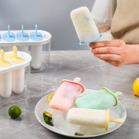 解锁夏日冰爽新姿势!创意硅胶冰格,让你秒变潮流“制冰达人