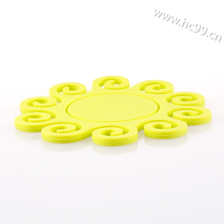 镂空花边硅胶杯垫