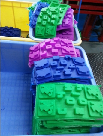 硅胶冰格生产厂家 硅胶冰格生产厂家