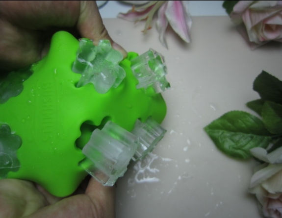 硅胶冰格直销 硅胶冰格直销